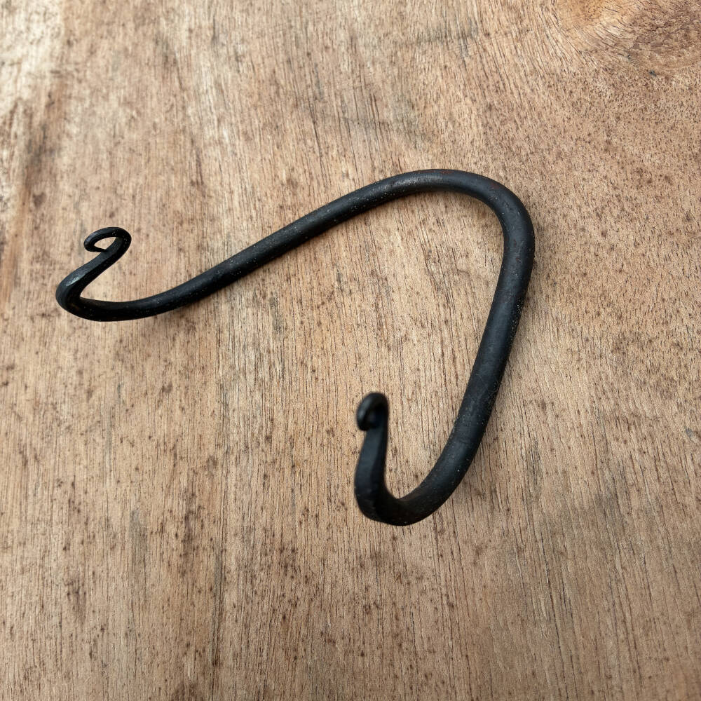 Hand Forged Steel Bail Hook – Campfire Dutch Oven Cooking Tool
