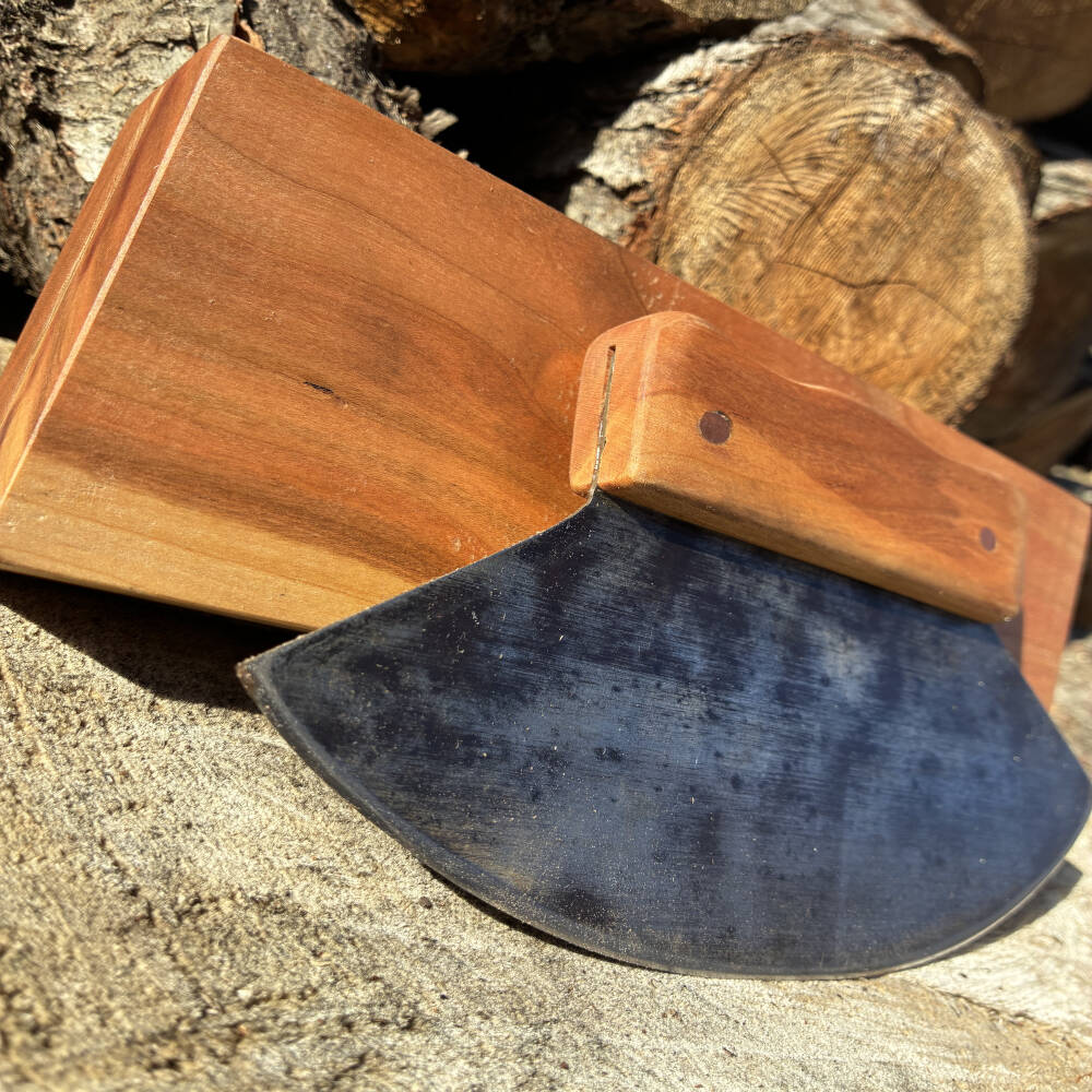 Hand-Forged Ulu Knife with Handmade Wood Storage Box