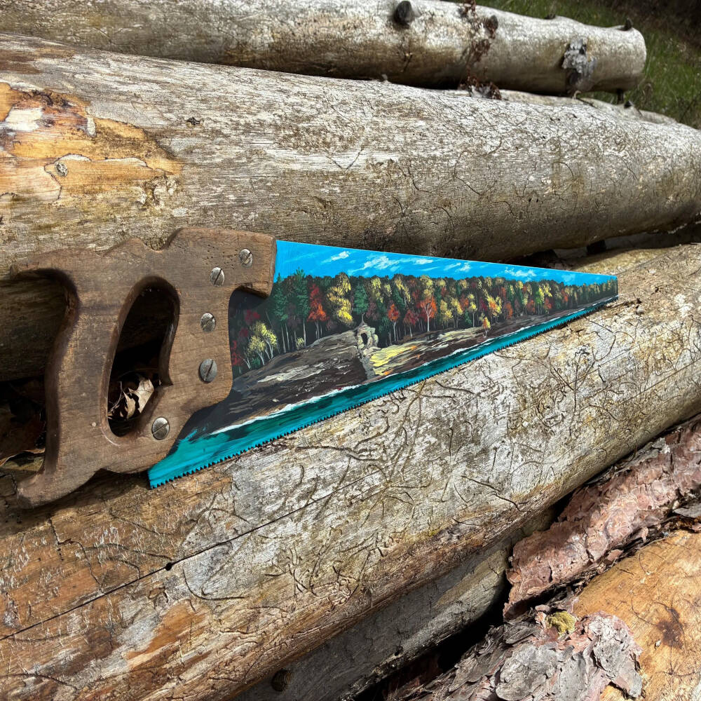 Hand-Painted Michigan Pictured Rocks Sawblade – Chapel Rock