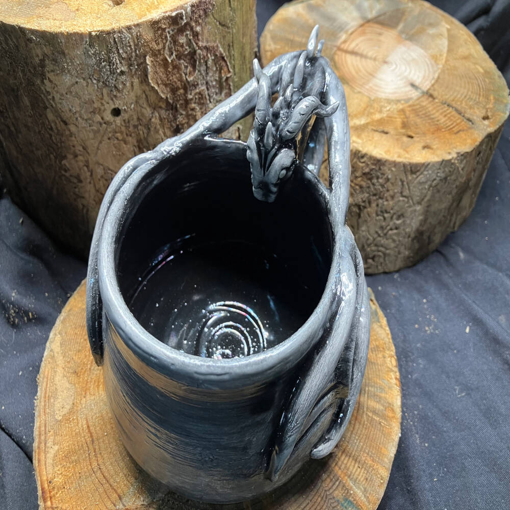 Earthenware Deluxe Dragon Mug