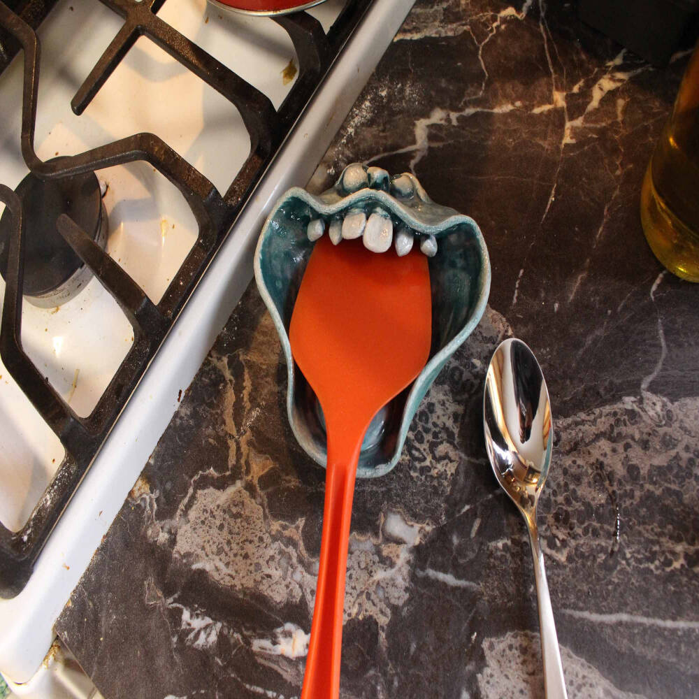 Handmade Ceramic Face Dish – Spoon, Soap & Scrubber Holder