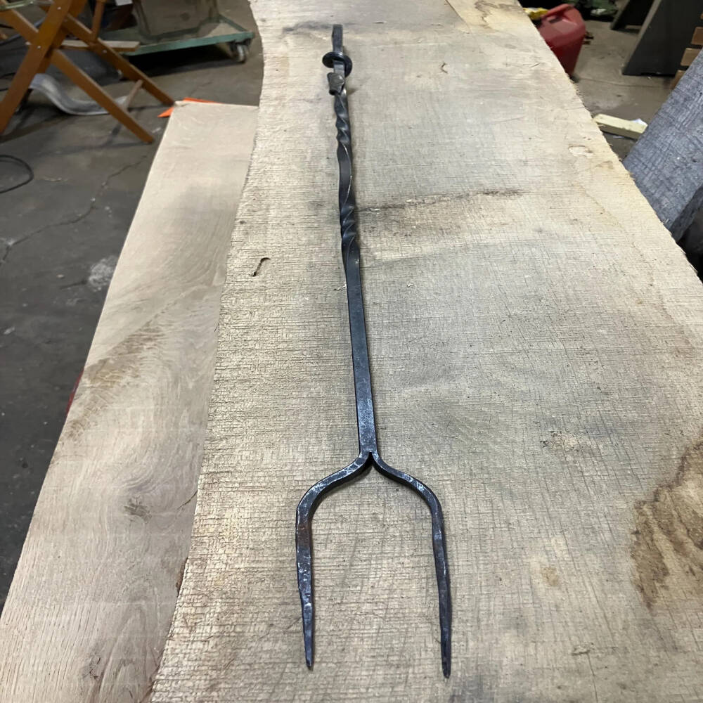 Twisted Campfire Roasting Fork – Hand-Forged Hot Dog & Marshmallow Skewer