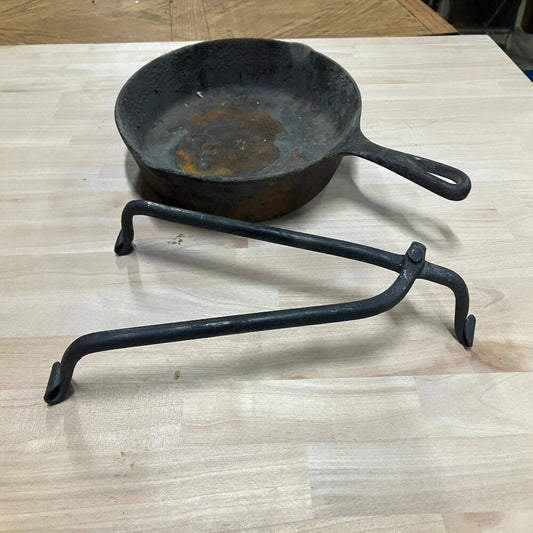Hand-Forged Foldable Iron Trivet – Traditional Blacksmith Cookware