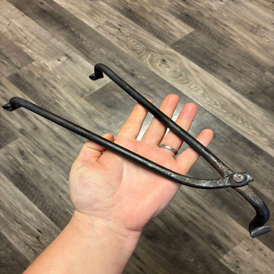 Hand-Forged Foldable Iron Trivet – Traditional Blacksmith Cookware